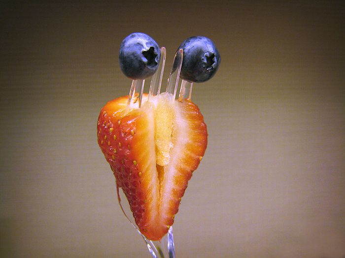 عکس خنده دار : ساخت شکلک های جالب با میوه ها